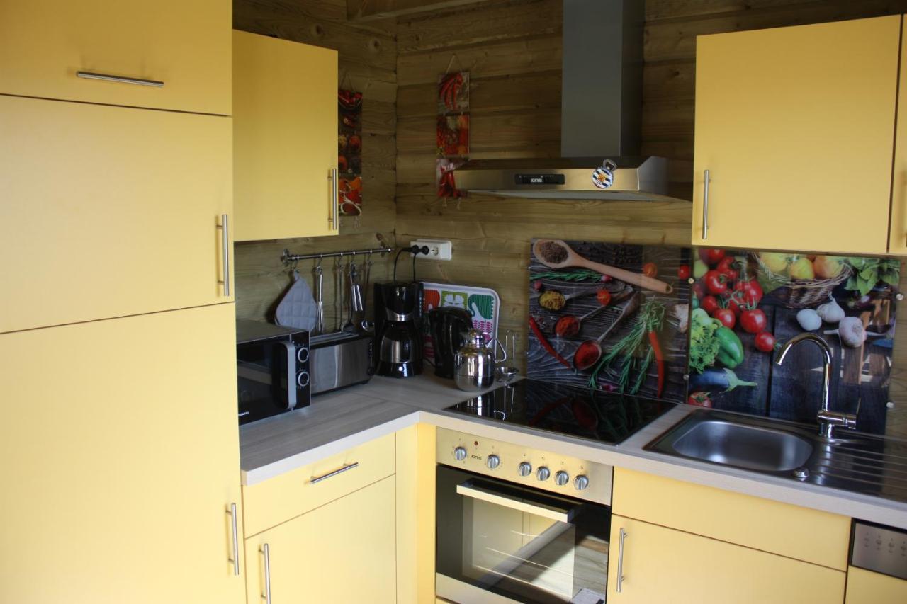 Holiday home Emilia - Gemuetliches Kinderfreundliches Blockhaus Mit Umzaeuntem Garten
